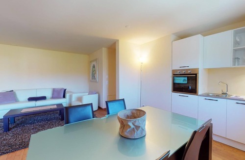 Madulain Apartment | Modern 3½ room flat on the ground floor, approx.
