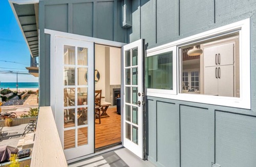 South Mission Beach Condo | Modern 3bd Beach House|Walk to Belmont Park + Parking