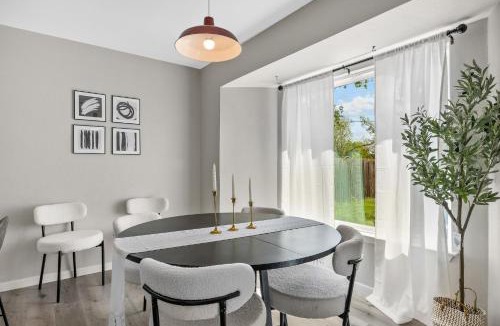 Forest North Estates House | Modern 3BR Austin Stay Sleeps 8 Free Parking