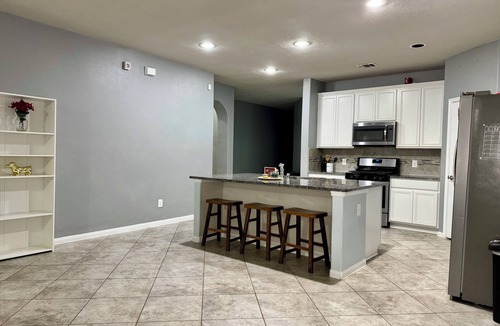 Baytown House | Modern 3BR Baytown Home Near I-10, 20min from Downtown Houston