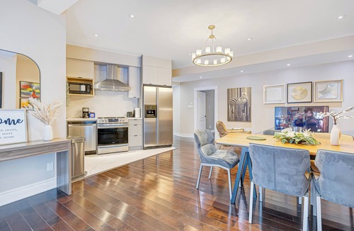 Whitchurch-Stouffville House | Modern 3BR Home in Stouffville | Quiet & Spacious