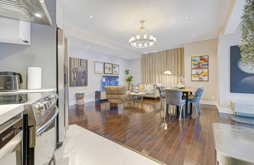 Whitchurch-Stouffville House | Modern 3BR Home in Stouffville | Quiet & Spacious