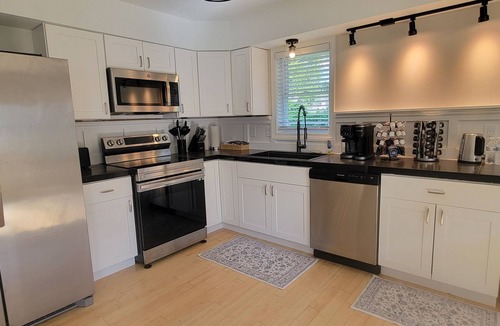 Milton House | Modern 3BR Home Near Lewes & Beaches