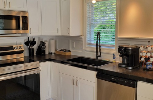 Milton House | Modern 3BR Home Near Lewes & Beaches