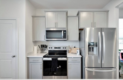 Zebulon House | Modern 3BR Home Near Raleigh Family Friendly