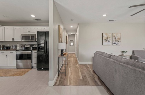 Elverta House | Modern 3BR Home, Newly Renovated, Large Yard