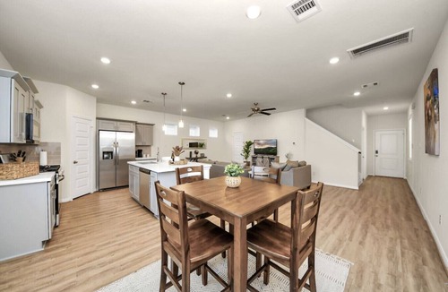 Houston House | Modern 3BR Houston Home Near IAH