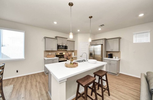 Houston House | Modern 3BR Houston Home Near IAH