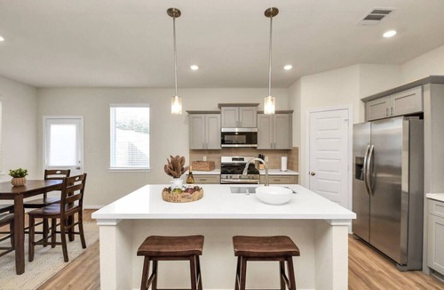 Houston House | Modern 3BR Houston Home Near IAH
