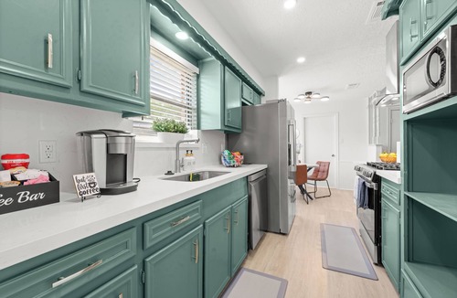 Mission Bend House | Modern 3BR Near Bellaire & Sugar Land