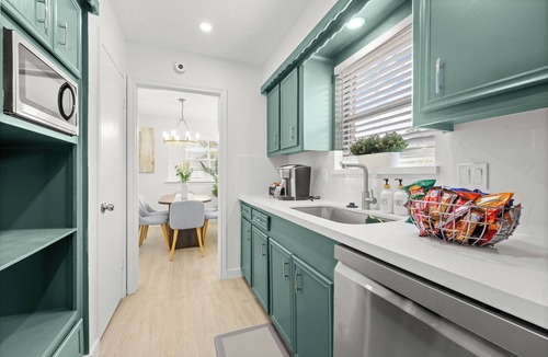 Mission Bend House | Modern 3BR Near Bellaire & Sugar Land