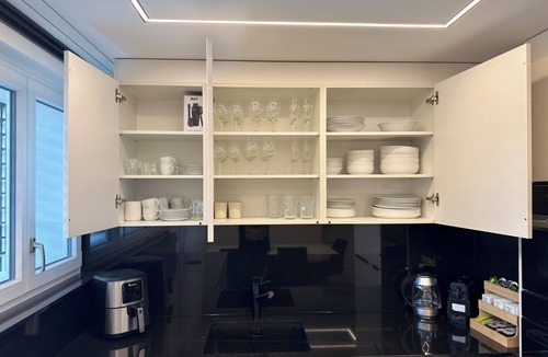 Heimberg Apartment | Modern 3BR Near Bern & Lake Thun - Fireplace & Mountain Views