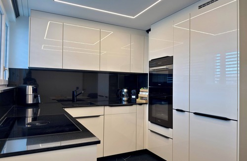 Heimberg Apartment | Modern 3BR Near Bern & Lake Thun - Fireplace & Mountain Views