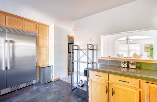 Alberta Arts District House | Modern 3BR + sofa bed Alberta Arts WalkScore 99