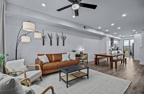 Grand Junction House | Modern 3BR Townhome with Bikes SUPs & Trails