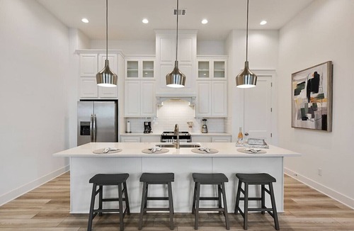 College Station House | Modern 3BR Townhome Near TAMU