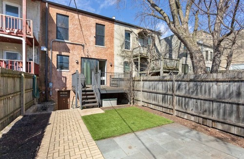 The Gap House | Modern 4 Bed, 3.5 Bath Home | Near Sox & McCormick