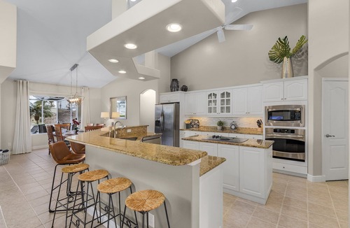 Caloosahatchee Villa | Modern 4 Bed 3 Bath Waterfront Home with Quick Gulf Access&Heated Pool