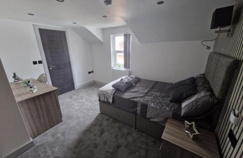 Caversham Apartment | Modern 4 BR flat with 4 ensuites in central Reading