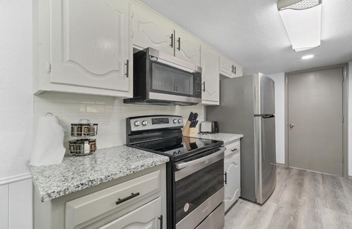 Allen House | Modern 4 BR Gem near Frisco w Pool Table