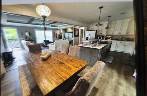 Davie House | Modern 4BR Getaway Near Hard Rock & Beaches