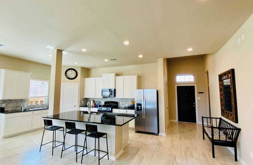 Rosenberg House | Modern 4BR Home in Rosenberg with Spacious Living and Prime Location #41715