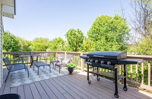 Cartersville House | Modern 4BR Home Near Art, Nature & Dining