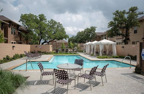 Cedar Park House | Modern 4BR Home Near Cedar Park