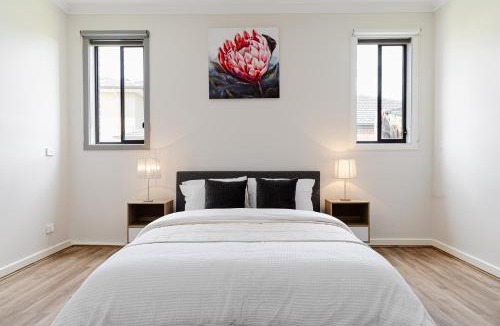 Melton South House | Modern 4BR Home Spacious & Family Friendly