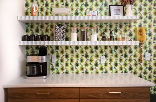 Powderhorn House | Modern 4BR Home with Chic Décor & Great Location