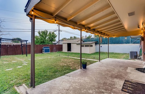 Dupont House | Modern 4BR house near Denver & Boulder