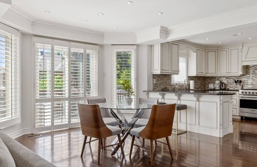 Richmond Hill House | Modern 4BR Retreat w/Premium Comforts & Parking