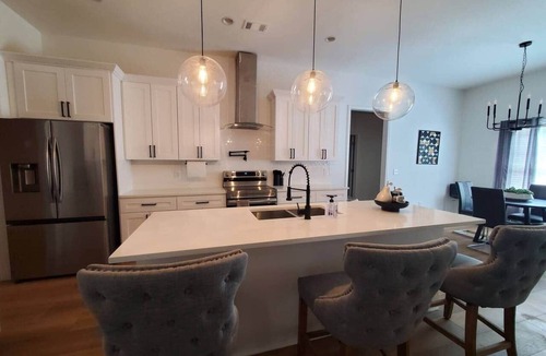 Douglasville House | Modern 4BR Retreat