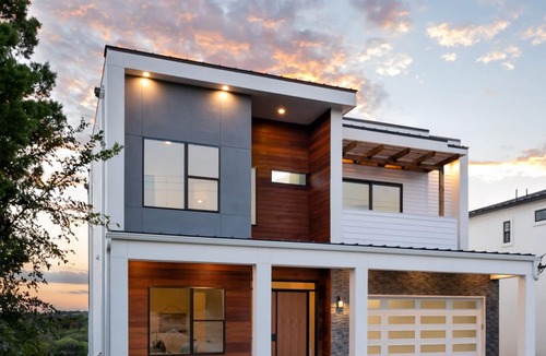 Apache Shores House | Modern 5 bed 5 bath on a private lake