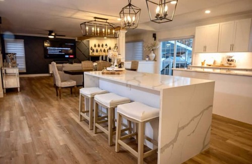 Ocean Acres House | Modern 5 BR Stay Minutes From LBI