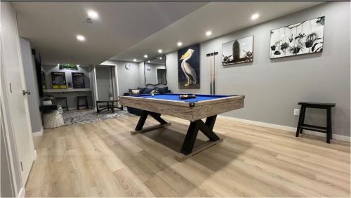 East Stroudsburg Villa | Modern 5BR, Kid-Friendly Home In Poconos with Pool Table