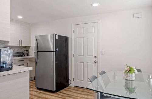 Centerville House | Modern 5BR Retreat with 4BA- Ideal for Large Stays