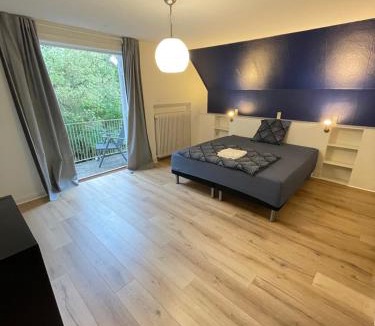 Rodby Villa | Modern 7-Bedroom Villa for Large Families & Groups