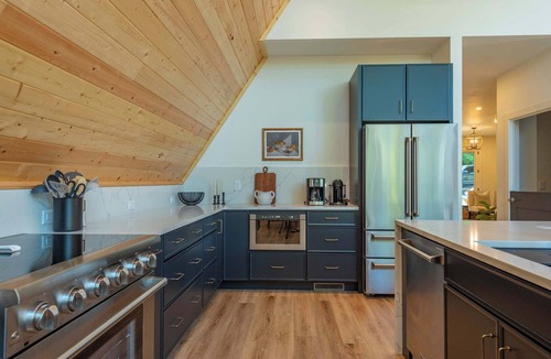 Asheville House | Modern A-Frame Cabin | Panoramic Views | Hot Tub