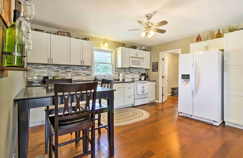 Stockton House | Modern Abode w/Patio ~ 1 Mi to Stockton Lake!
