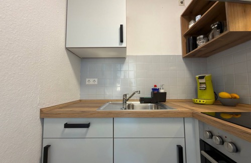 Reichenhofen Apartment | Modern Accommodation in Leutkirch with Mountain View, Wi-Fi & Balcony