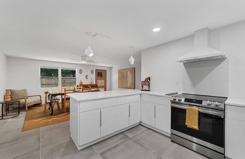 Alta Vista House | Modern Adobe Oasis~Heated Pool~Fresh Remodel