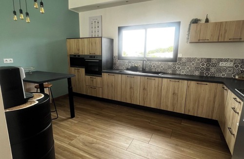 Malves-en-Minervois Villa | Modern air-conditioned villa with swimming pool