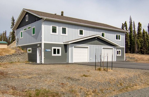 Soldotna House | Modern Alaskan Retreat