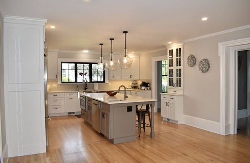 Brandon House | Modern amenities in Historic Federal Style Home, steps from Downtown Brandon