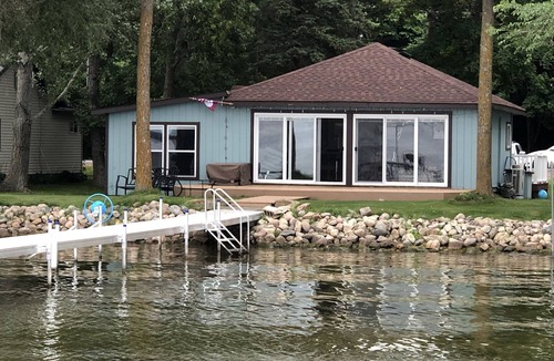 Detroit Lakes Cottage | Modern Amenities & Gorgeous Sunsets!