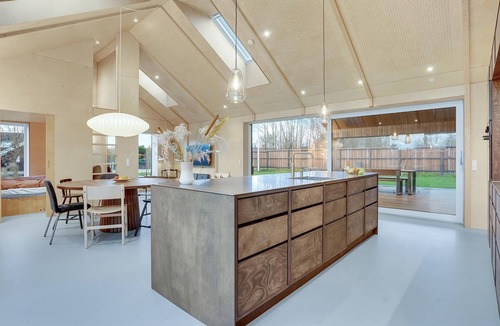 Juelsminde House | Modern and beautiful wooden house, just a few 100 meters from the family friendly sandy beach.