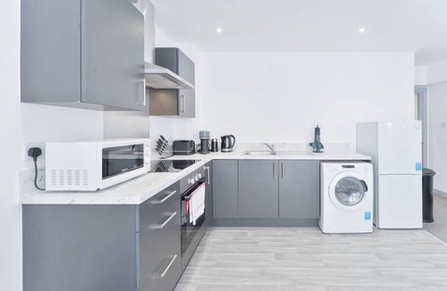 Brierley Hill Apartment | Modern and Bright 1 Bed Apartment in Dudley