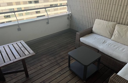 Escher Wyss Apartment | Modern and bright home by Prime Tower with workspaces & balcony