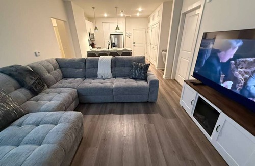 Duluth Apartment | Modern and comfortable Cozy 2H/2B apt + Parking